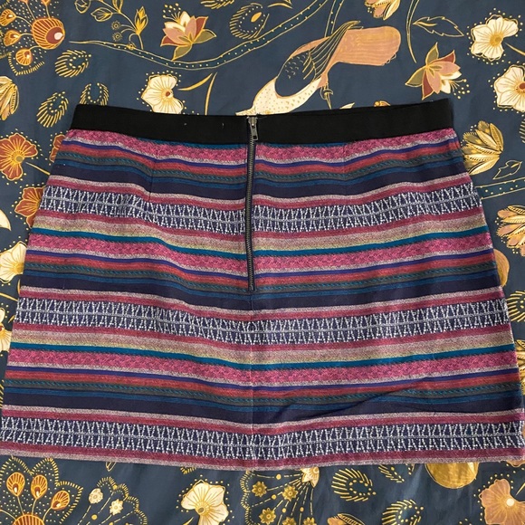American Eagle Skirt - Picture 5 of 7